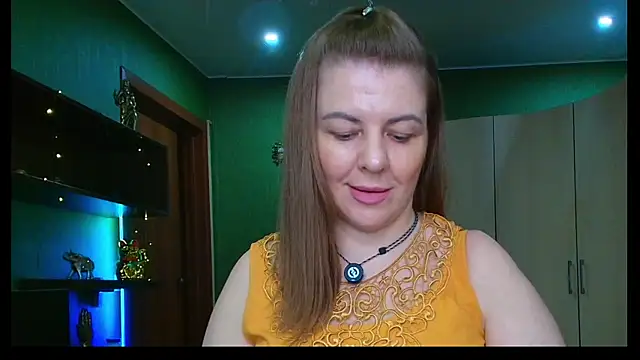 Snapshot of VeronikawGold chatting on July 4, 2026, 6:47 pm VeronikawGold online show from July 4, 2026, 6:47 pm