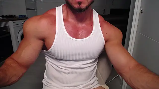 Snapshot of martins9 chatting on June 24, 2026, 11:20 am martins9 online show from June 24, 2026, 11:20 am