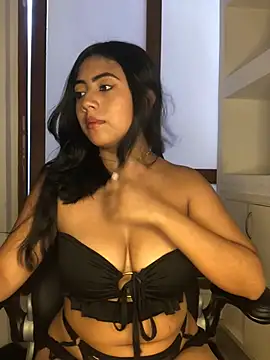 zoe mount online show from March 8, 2025, 8:03 pm