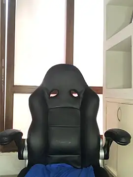 zoe mount online show from March 9, 2025, 3:49 pm