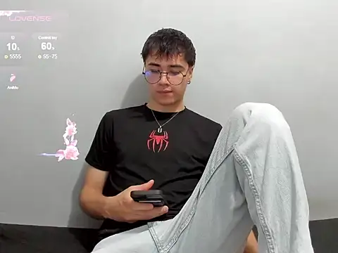 liam orion online show from November 12, 2025, 4:29 pm