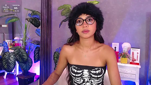 Tyla Ks online show from February 6, 2026, 7:39 pm