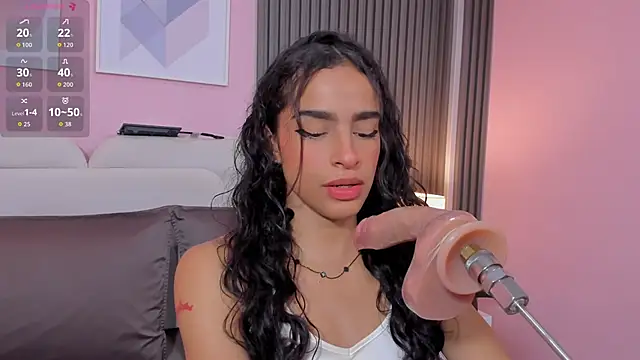 Snapshot of honey_sofii_ chatting on September 30, 2025, 12:21 pm honey sofii online show from September 30, 2025, 12:21 pm