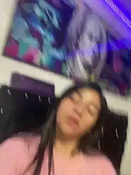 Snapshot of Kenii4 chatting on February 22, 2025, 9:26 pm Kenii4 online show from February 22, 2025, 9:26 pm