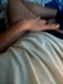 GrindingOvermuch online show from November 18, 2025, 6:29 am