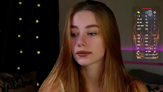 EmilaMills online show from October 28, 2025, 12:47 am