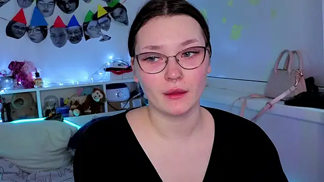 Snapshot of milliedoll chatting on October 29, 2025, 7:43 am milliedoll online show from October 29, 2025, 7:43 am