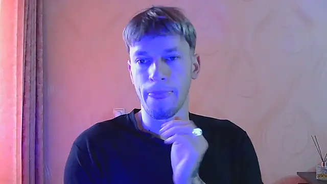 frama666 online show from November 3, 2025, 8:26 am