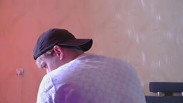 frama666 online show from April 21, 2026, 6:41 am