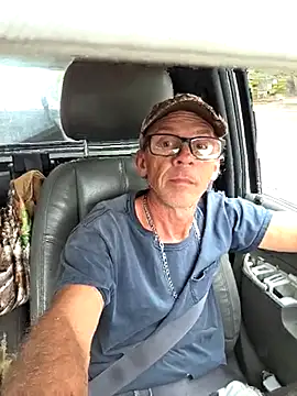 chris8827 online show from January 16, 2026, 9:41 pm