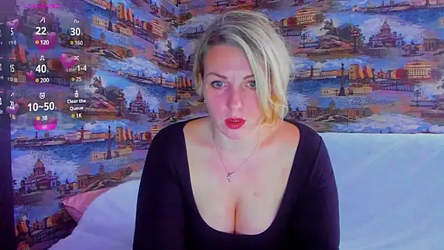 Snapshot of LadyLucky_ chatting on March 11, 2025, 2:21 am LadyLucky online show from March 11, 2025, 2:21 am