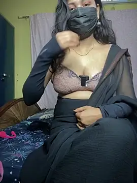 Snapshot of Mahi-Rahul chatting on November 7, 2025, 9:09 am Mahi-Rahul online show from November 7, 2025, 9:09 am