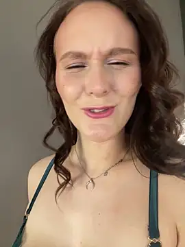 NatalyRose  online show from October 10, 2025, 4:33 am