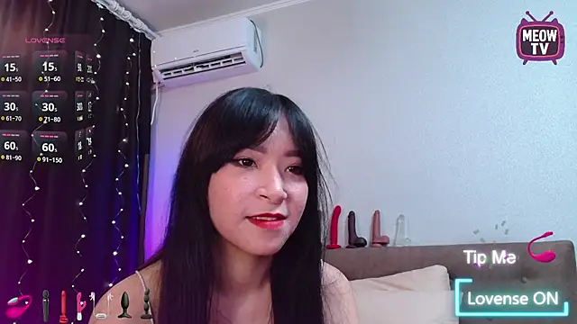 Snapshot of miyakimi0101 chatting on September 29, 2025, 12:38 am miyakimi0101 online show from September 29, 2025, 12:38 am