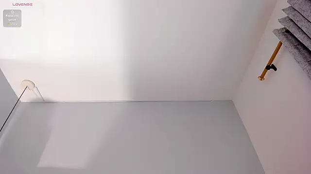 Gracia-Carrera online show from November 6, 2025, 5:19 am