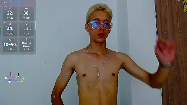 Snapshot of skinny_bigcock02 chatting on September 19, 2025, 8:53 pm skinny bigcock02 online show from September 19, 2025, 8:53 pm