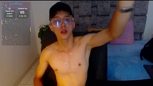 skinny bigcock02 online show from October 1, 2025, 9:21 pm