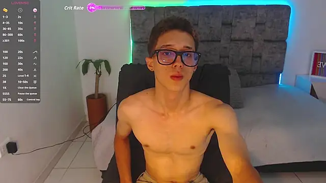 skinny bigcock02 online show from January 7, 2026, 9:17 pm