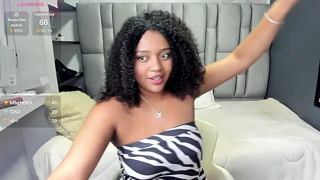 Snapshot of Natasha_rose__ chatting on September 28, 2025, 7:25 am Natasha rose online show from September 28, 2025, 7:25 am