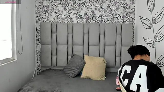 Snapshot of Natasha_rose__ chatting on October 16, 2025, 7:15 pm Natasha rose online show from October 16, 2025, 7:15 pm