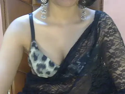 Cute Pihu01 online show from May 16, 2026, 7:56 pm