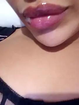 Sexlove1xo online show from September 28, 2025, 5:07 pm