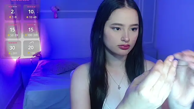 JasmineBella0 online show from March 4, 2025, 8:05 pm