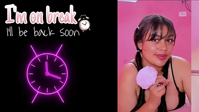 Mila roussee online show from October 10, 2025, 12:42 am