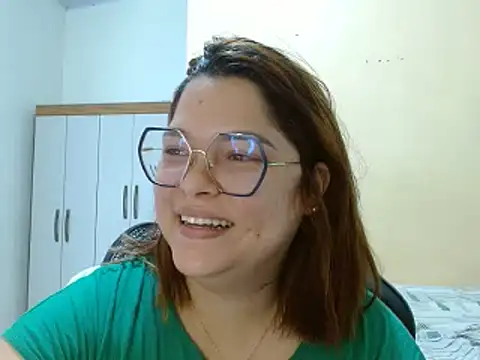Snapshot of GoddessChaar chatting on March 19, 2025, 2:57 pm GoddessChaar online show from March 19, 2025, 2:57 pm