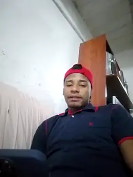 Snapshot of Liam_Canales chatting on March 16, 2025, 9:49 am Liam Canales online show from March 16, 2025, 9:49 am