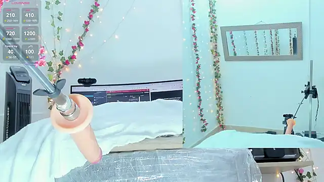 Genesis Love   online show from February 28, 2025, 12:52 pm