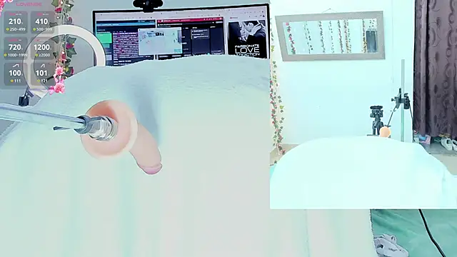 Genesis Love   online show from March 21, 2025, 9:23 am