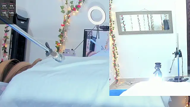 Genesis Love   online show from September 11, 2025, 9:31 am