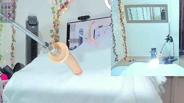 Genesis Love   online show from October 31, 2025, 9:32 am