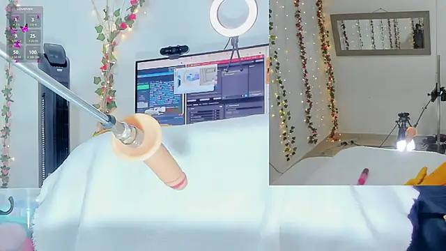 Genesis Love   online show from November 6, 2025, 9:10 am