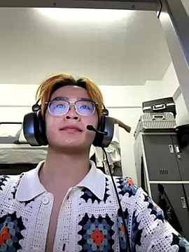 Anson0722 online show from October 13, 2025, 12:49 pm