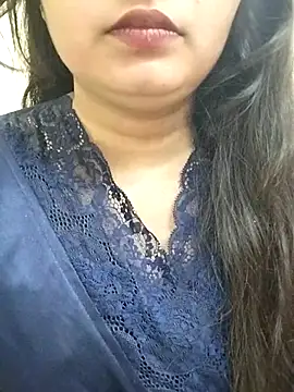 Snapshot of RICHA_0 chatting on February 21, 2025, 5:35 am RICHA 0 online show from February 21, 2025, 5:35 am
