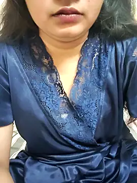Snapshot of RICHA_0 chatting on February 22, 2025, 1:02 pm RICHA 0 online show from February 22, 2025, 1:02 pm