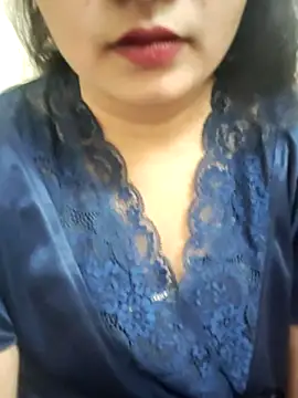 Snapshot of RICHA_0 chatting on February 23, 2025, 5:34 am RICHA 0 online show from February 23, 2025, 5:34 am