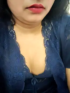 Snapshot of RICHA_0 chatting on February 24, 2025, 8:38 am RICHA 0 online show from February 24, 2025, 8:38 am