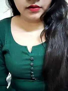 Snapshot of RICHA_0 chatting on March 6, 2025, 2:18 pm RICHA 0 online show from March 6, 2025, 2:18 pm