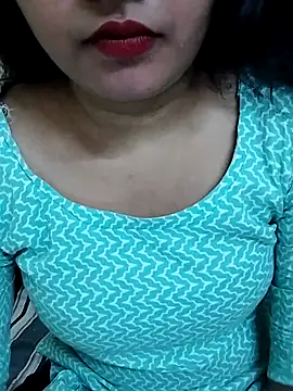 Snapshot of RICHA_0 chatting on March 7, 2025, 2:56 pm RICHA 0 online show from March 7, 2025, 2:56 pm