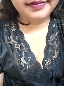 Snapshot of RICHA_0 chatting on March 22, 2025, 12:46 pm RICHA 0 online show from March 22, 2025, 12:46 pm