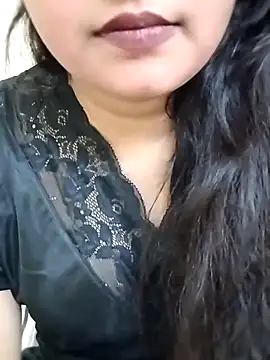 Snapshot of RICHA_0 chatting on March 23, 2025, 8:48 am RICHA 0 online show from March 23, 2025, 8:48 am