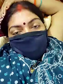 Rubiyaa77 online show from March 16, 2025, 5:28 pm