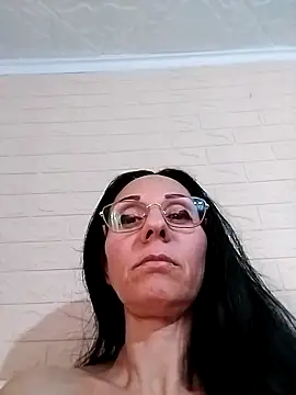 Ramona870 online show from March 3, 2025, 10:38 am