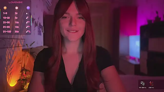 CherryRed Girl online show from February 11, 2026, 8:36 pm