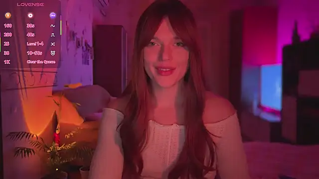 CherryRed Girl online show from April 10, 2026, 9:52 pm