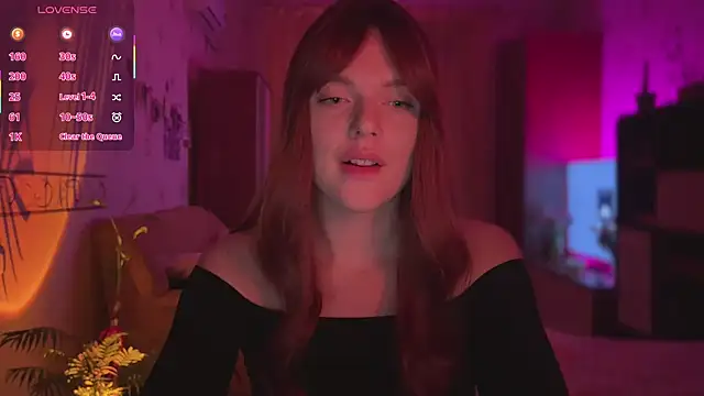CherryRed Girl online show from May 12, 2026, 11:13 pm