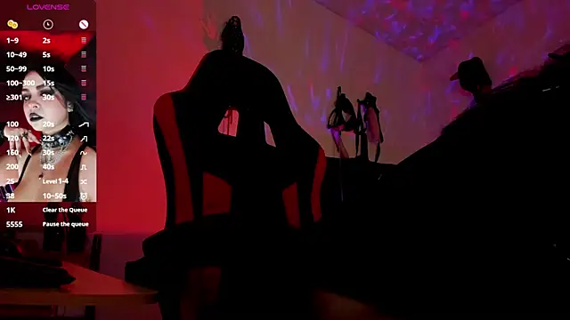 veresskaardila77 online show from March 10, 2025, 7:29 pm